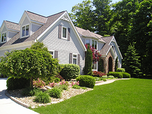 Landscapers and Lawncare Services in Saint Francis, WI